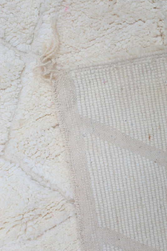 Handmade Moroccan Wool Rug – Beni Ourain 287x202 cm