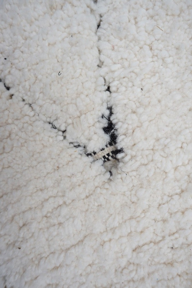 Zigzag Rhythm – Custom Made Beni Ourain Wool Rug