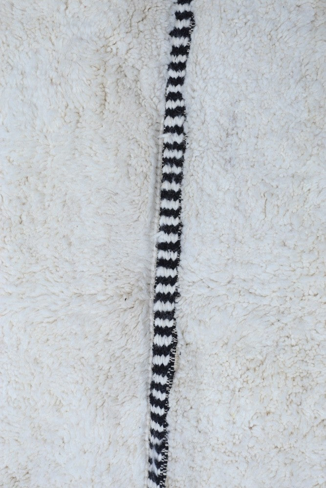 Atlas Lines – Custom Made Beni Ourain Wool Rug