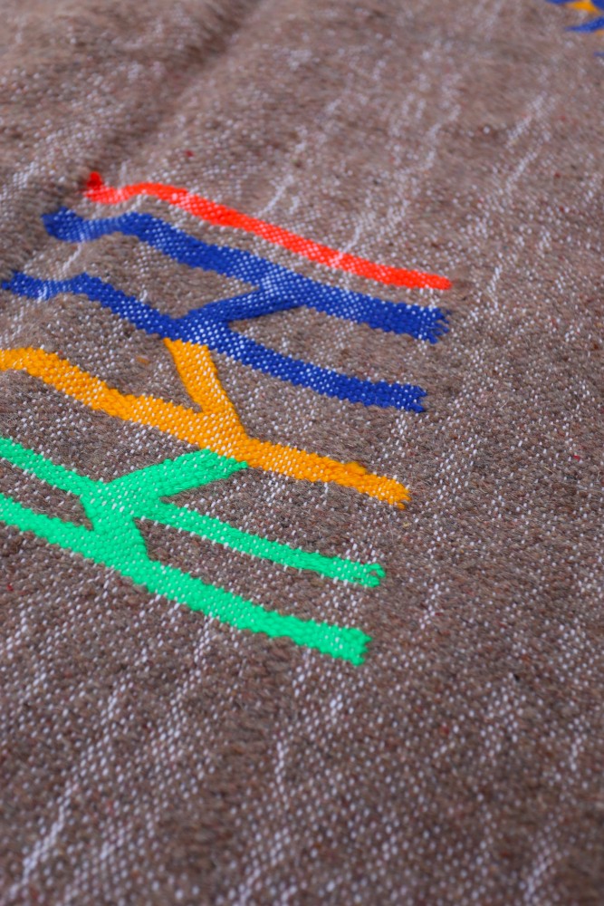 Handwoven Brown Wool Kilim Rug – 254 x 137 cm