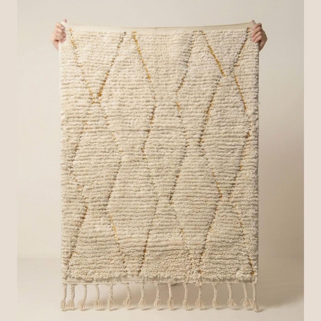 Warm Cream & Honey Diamond Wool Rug 250 x 150 cm