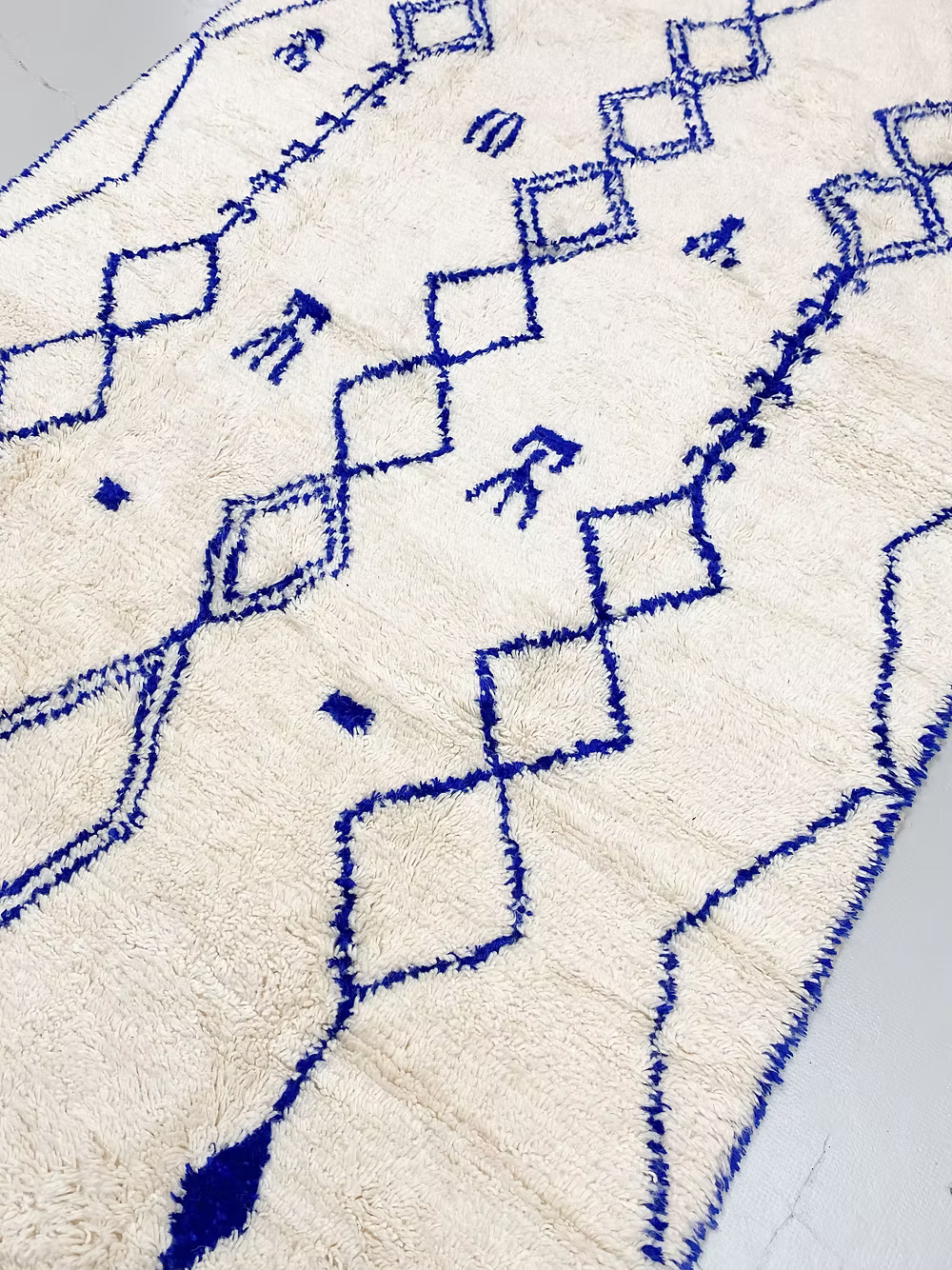 The High-Atlas Glyph Beni Ourain Collector’s Rug – Custom Made Beni Ourain Wool Rug