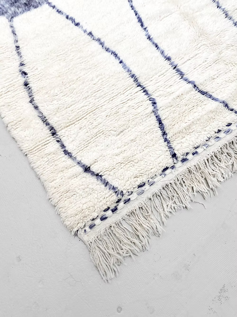 The Abstract Totem Beni Ourain Sculpture Rug – Custom  Made Beni Ourain Wool Rug