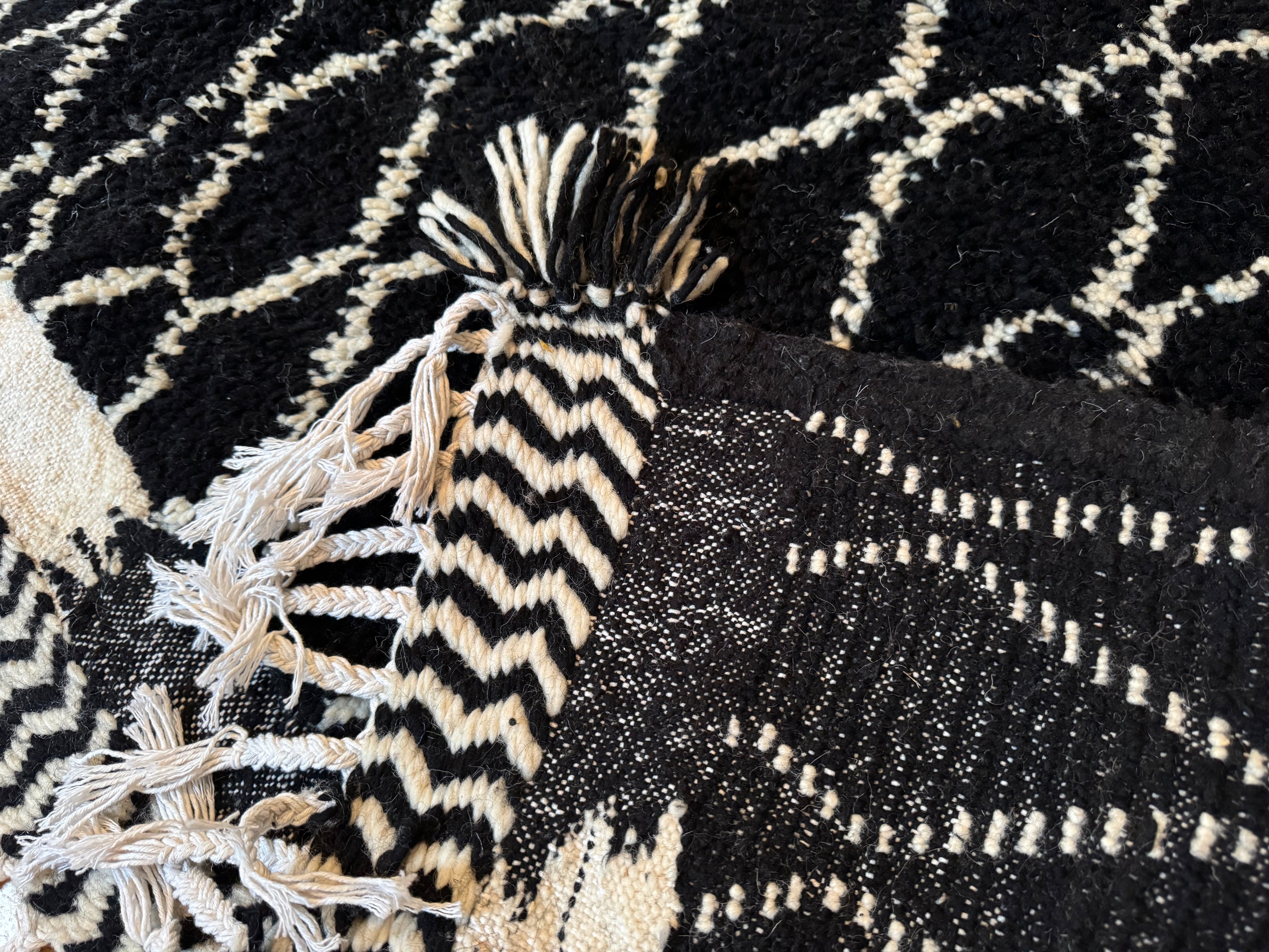 Monochrome Berber Dream 250x150 cm