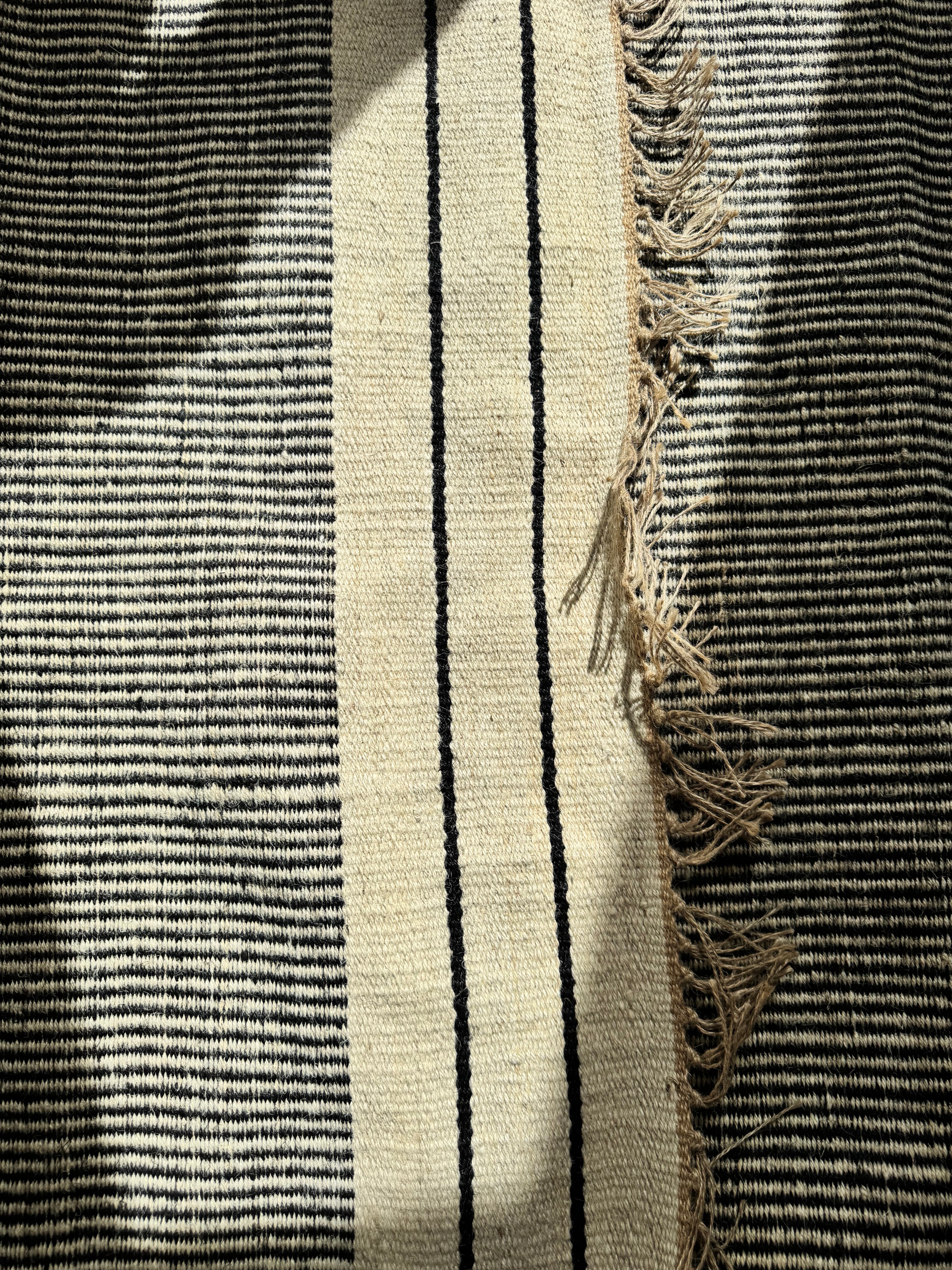 Artisan Linear Jute & Wool Turkish Kilim – 90x150 cm