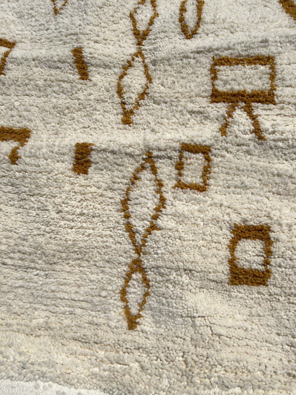 Ochre Symbols Beni Ourain Wool Rug  150x100 cm