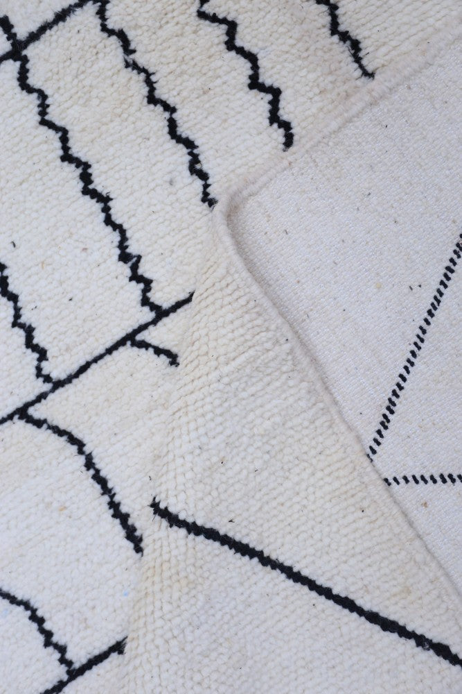 Woven Berber Script 242x158cm