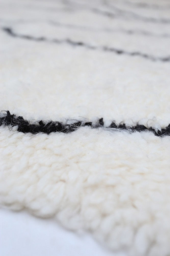 Rhythmic Waves Beni Ourain Wool Rug 243 x 164cm