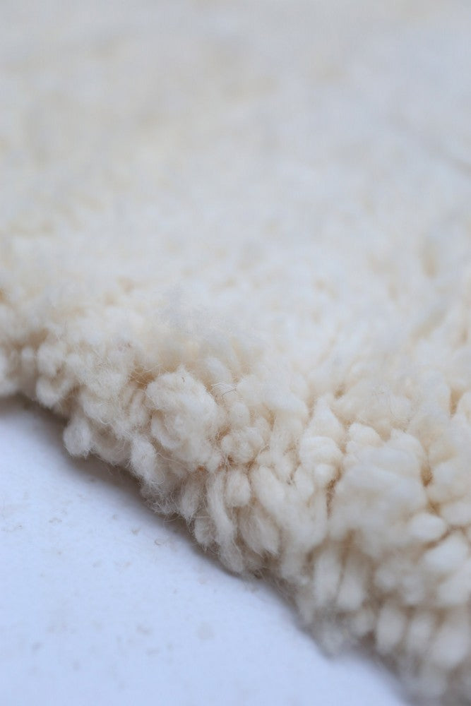 Handmade Moroccan Wool Rug – Beni Ourain 287x202 cm