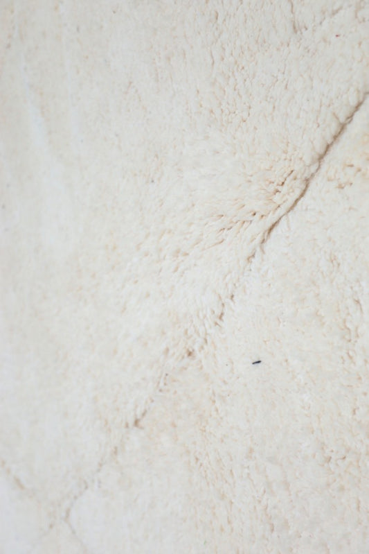 Off-White – Custom Made Beni Ourain Wool Rug