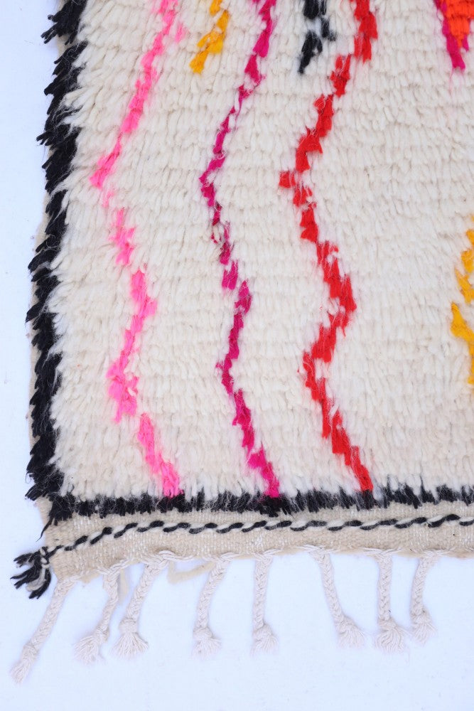 Azilal Joyful Collection – Wild Harmony Moroccan Wool Rug 148 x 105cm