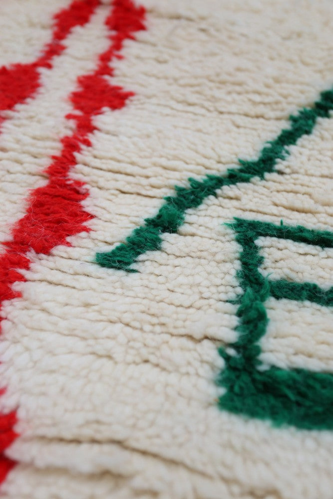 Joyful Collection – Azilal Wool Rug 254 x 153 cm