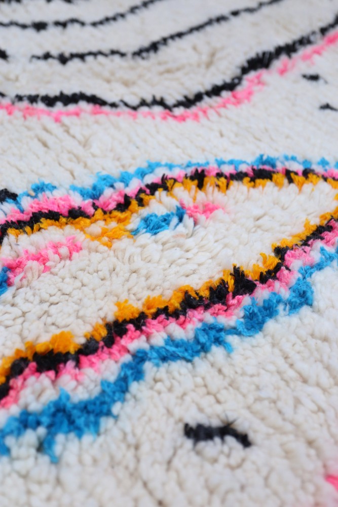 Joyful Collection: Echo Spirit Azilal Wool Rug 279 x 177cm