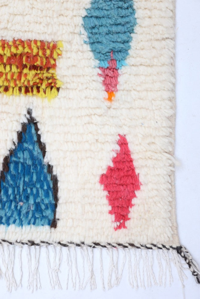 "Joyful" Vivid Zig-Zag Azilal Area Rug  248 x 147cm