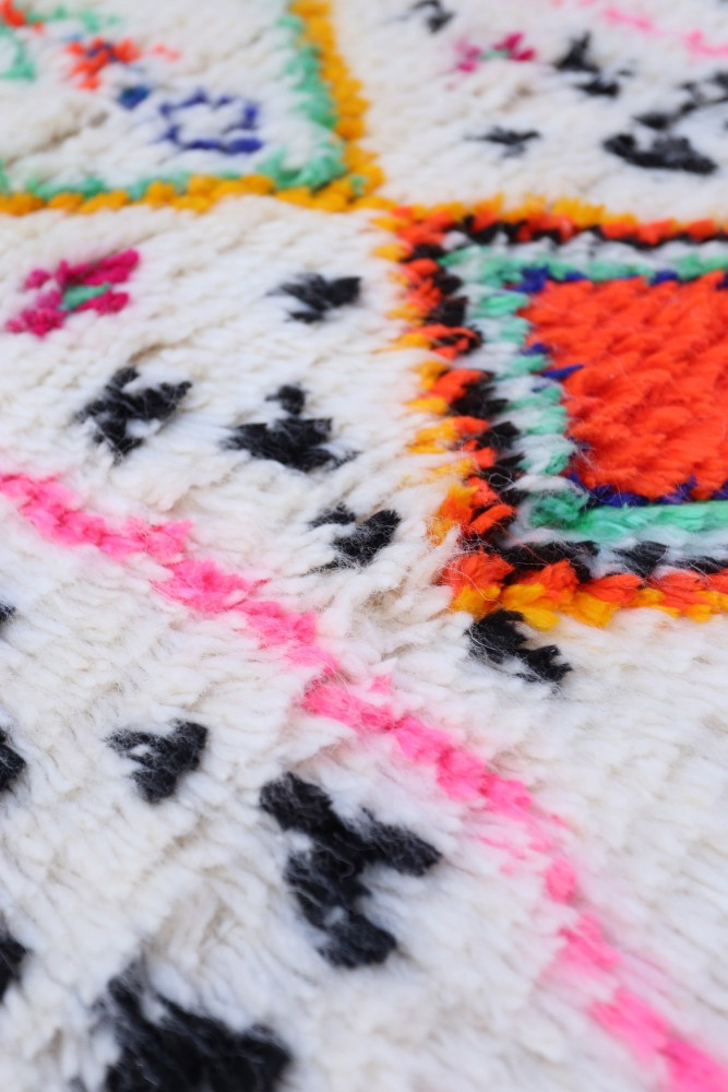 Joyful Collection: Diamond Bloom Azilal Wool Rug 156 x 105cm