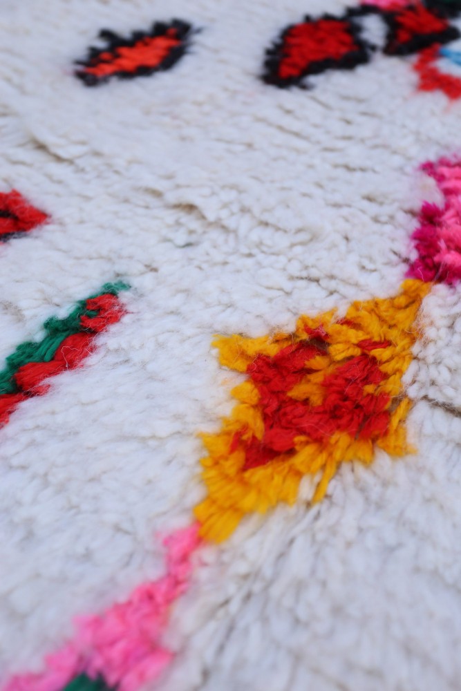 Joyful Collection – Handwoven Azilal Wool Rug - 164 x 96cm