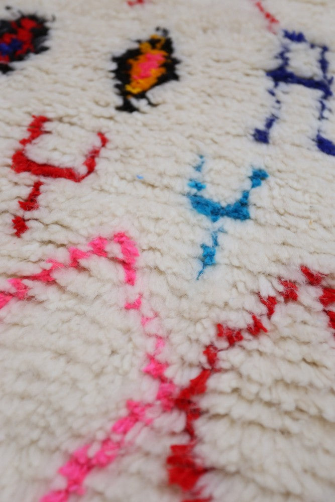 Joyful Collection – Small Colorful Azilal Wool Rug 154 x 98cm