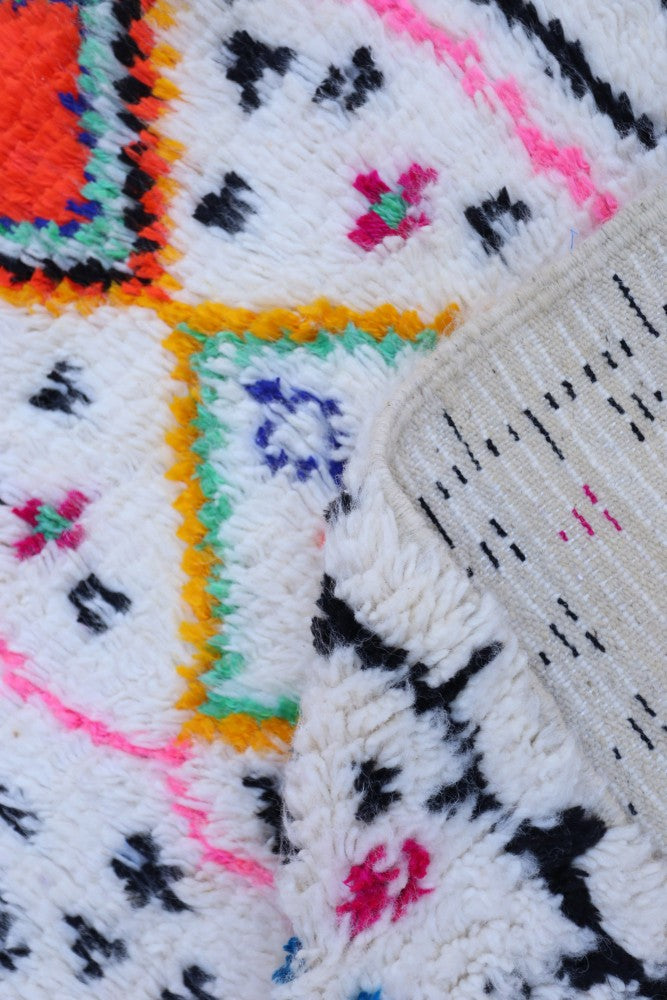 Joyful Collection: Diamond Bloom Azilal Wool Rug 156 x 105cm