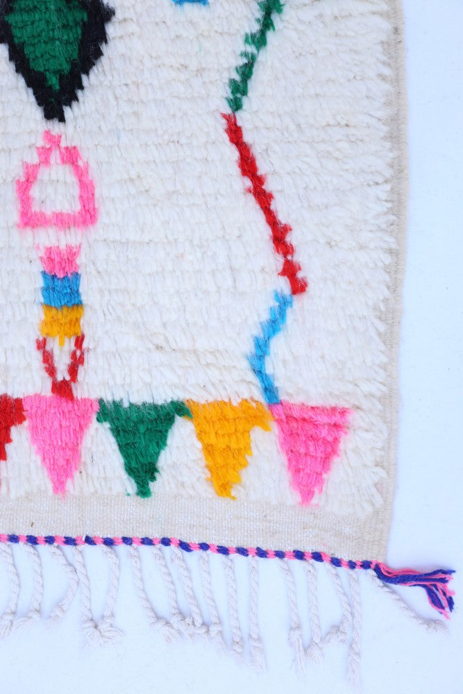 Joyful Collection – Handwoven Azilal Wool Rug - 156 x 104 cm