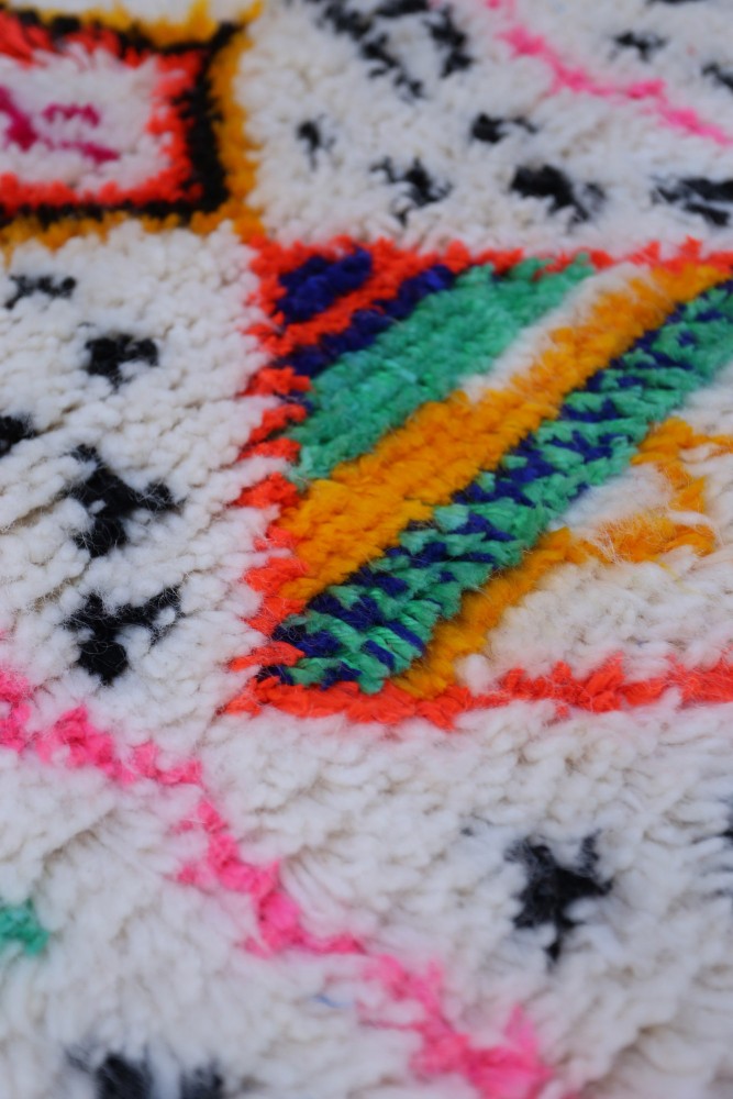 Joyful Collection: Diamond Bloom Azilal Wool Rug 156 x 105cm