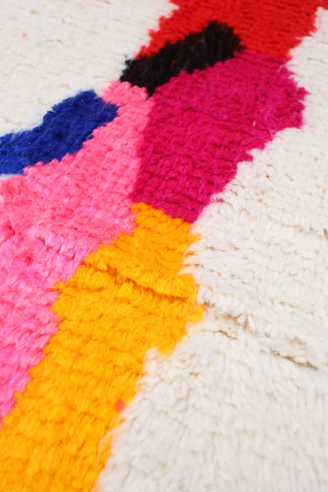 The Red Peak 153x98cm