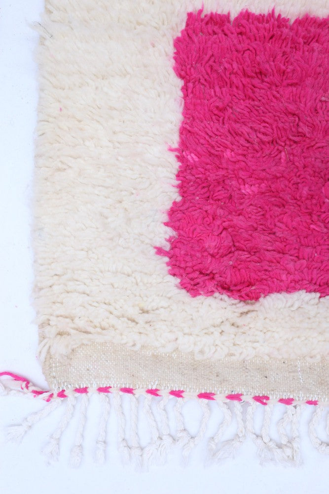 Modern Abstract Pink Shapes 151 x 100cm