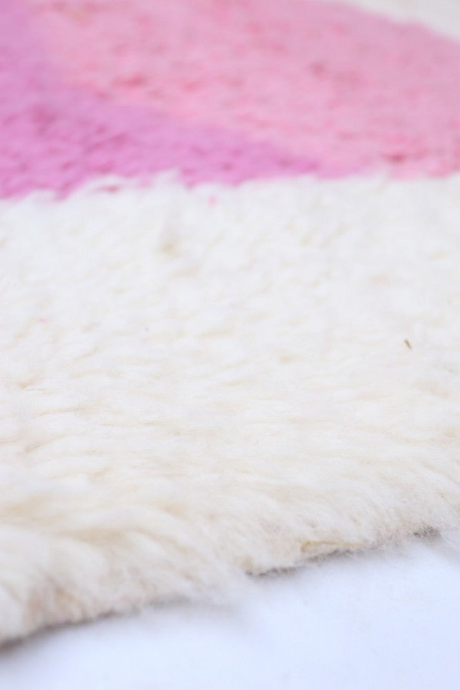 Modern Abstract Pink Shapes 151 x 100cm