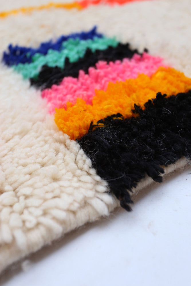 Joyful Collection: Vivid Diamond Azilal Wool Rug 297x190cm