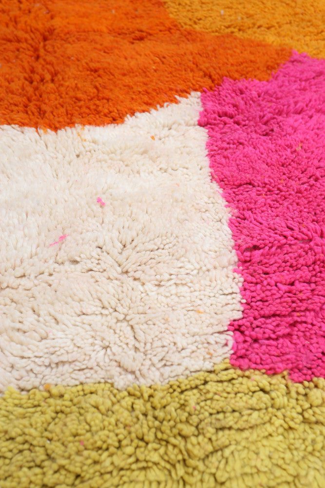 Abstract Confetti 248 x 140cm