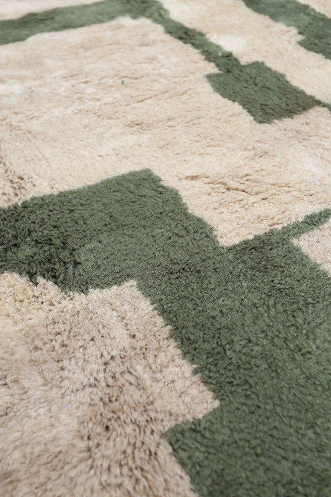 Moss Grid – Custom-Made Mrirt Rug