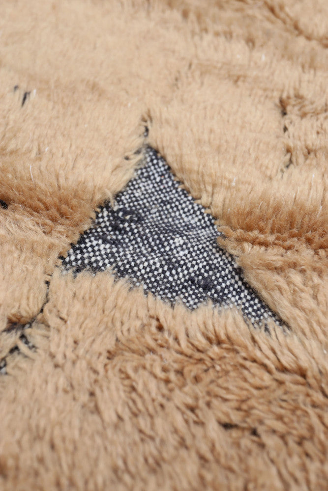 Sable Knot – Custom-Made Mrirt Rug