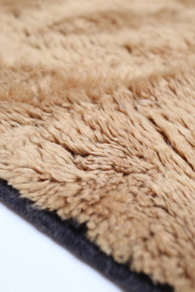 Sable Knot – Custom-Made Mrirt Rug