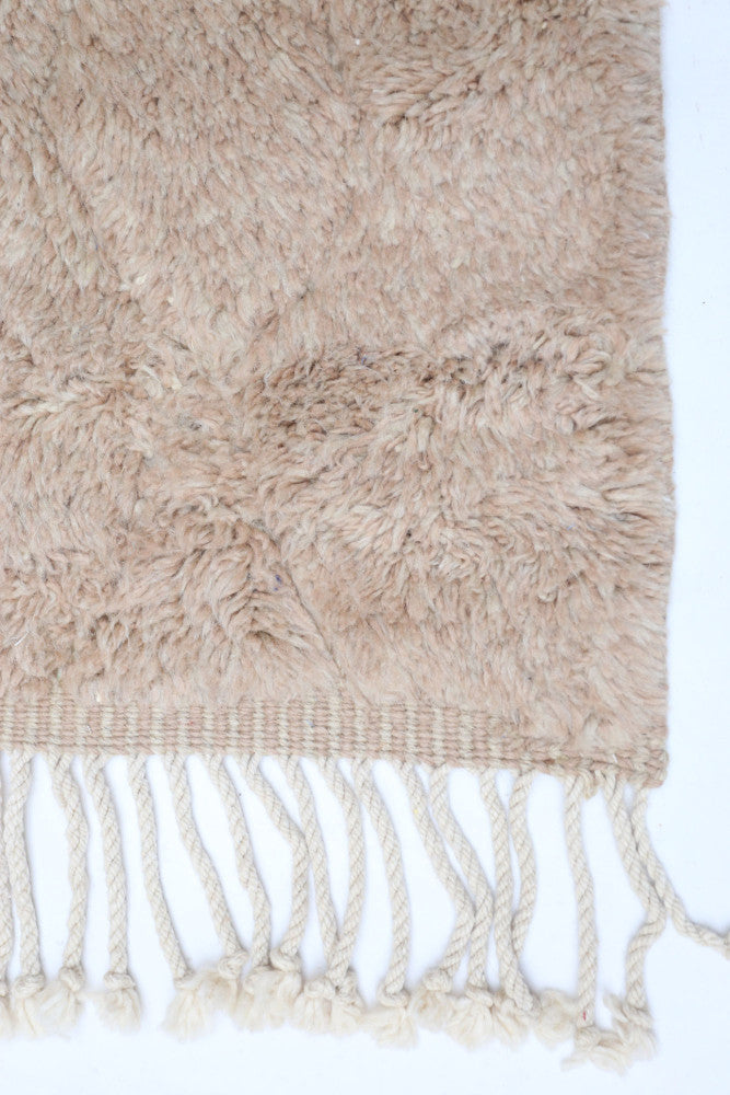 Ethereal Lattice – Custom-Made Mrirt Rug