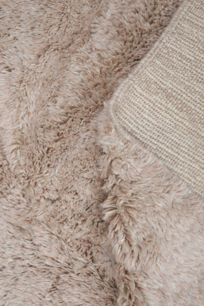 Ethereal Lattice – Custom-Made Mrirt Rug