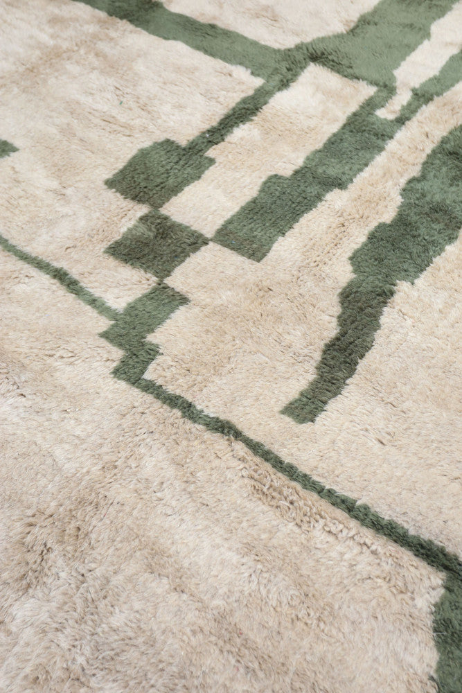 Moss Grid – Custom-Made Mrirt Rug