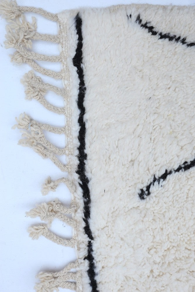 Horizontal Stripes – Custom-Made Beni Ourain Rug