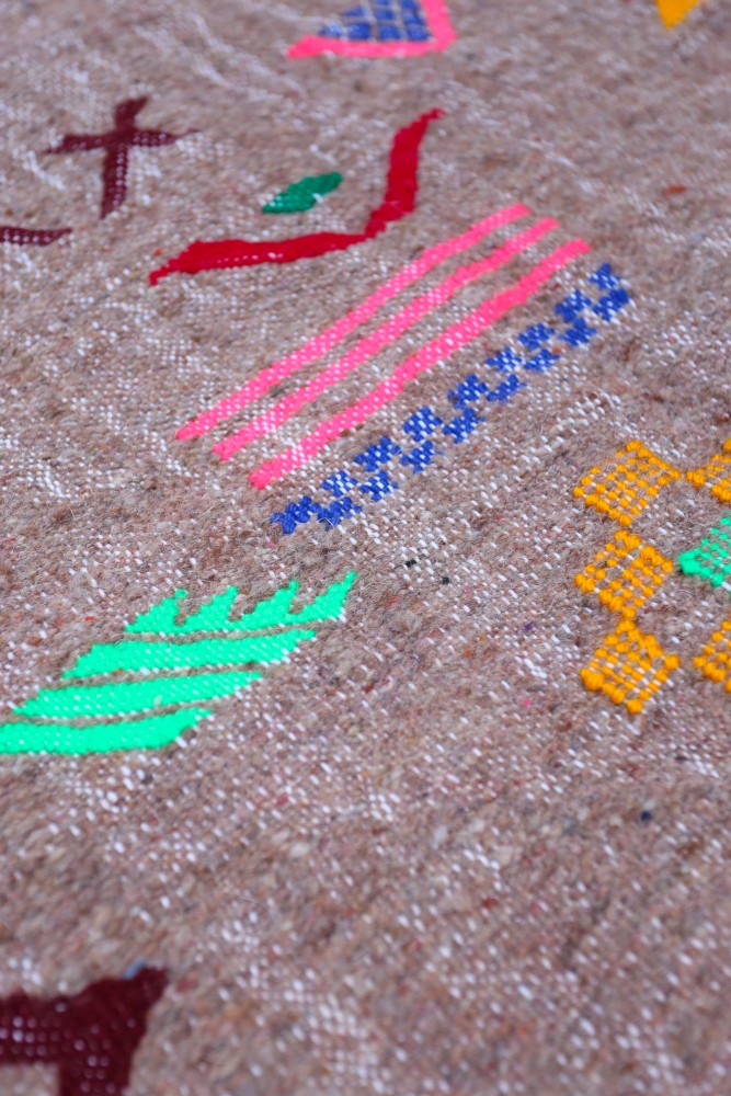 Handwoven Brown Wool Kilim Rug – 225 x 143 cm