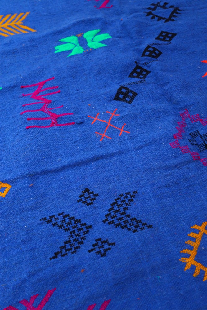 Handwoven Moroccan Kilim Rug – 237 x 144 cm – Deep Blue Wool